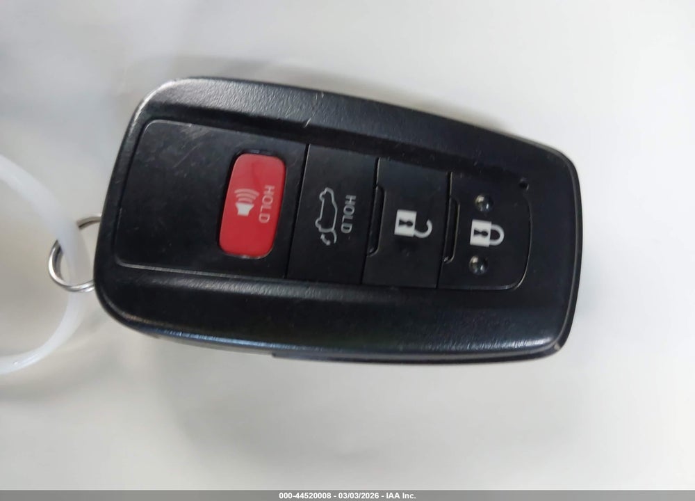 2022 TOYOTA HIGHLANDER LE VIN: 5TDBZRBH6NS584236