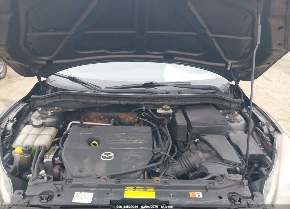 2011 MAZDA 3 I TOURING VIN: JM1BL1VF2B1362136