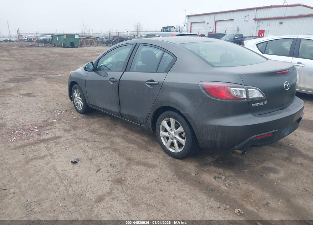 2011 MAZDA 3 I TOURING VIN: JM1BL1VF2B1362136