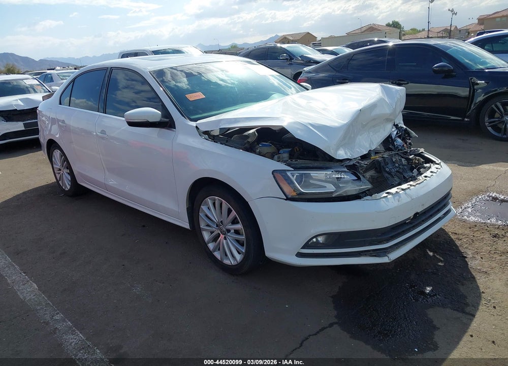 2015 VOLKSWAGEN JETTA 1.8T SE VIN: 3VWD17AJ5FM421391
