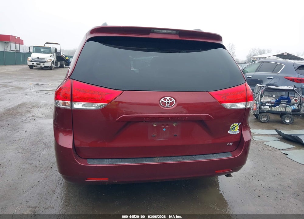 2013 TOYOTA SIENNA LE V6 7 PASSENGER AUTO ACCESS SEAT VIN: 5TDKK3DC4DS387034