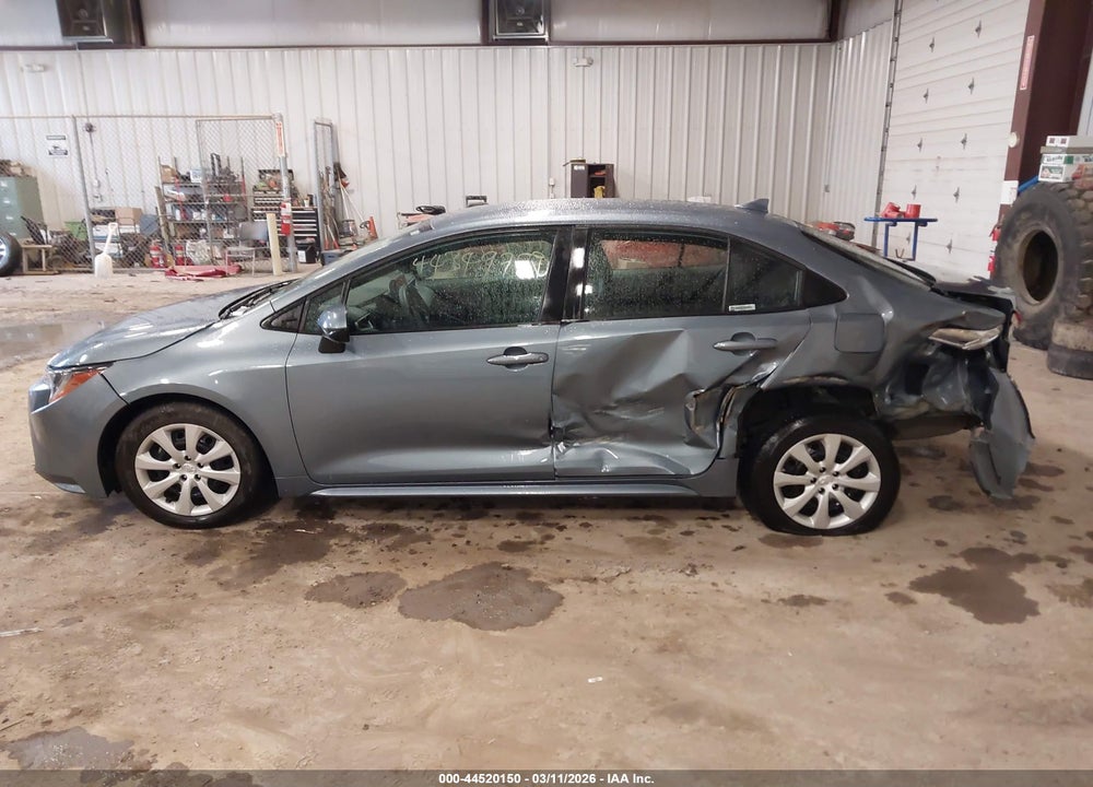 2024 TOYOTA COROLLA LE VIN: 5YFB4MDEXRP194145