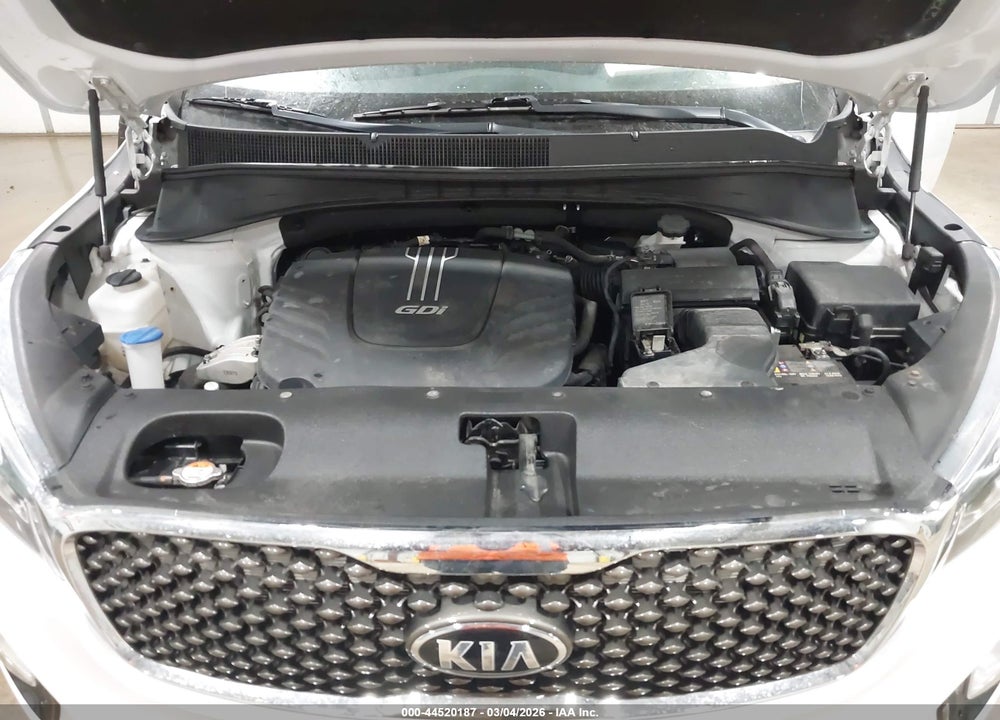2018 KIA SORENTO 3.3L SX VIN: 5XYPKDA54JG384967