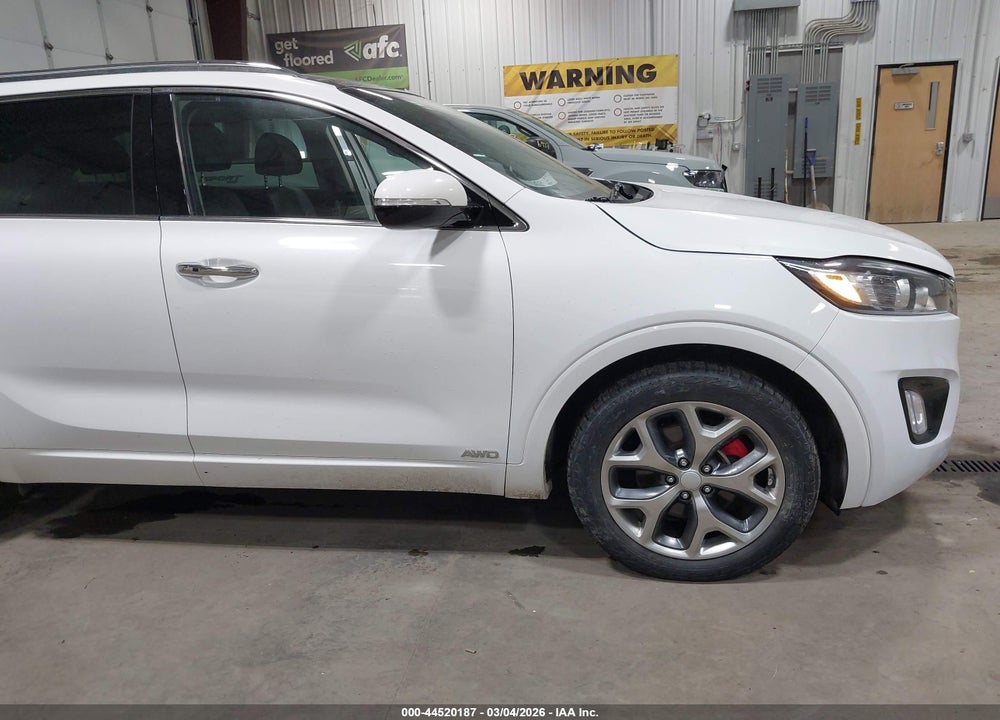 2018 KIA SORENTO 3.3L SX VIN: 5XYPKDA54JG384967