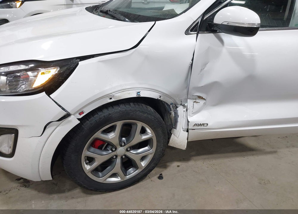 2018 KIA SORENTO 3.3L SX VIN: 5XYPKDA54JG384967