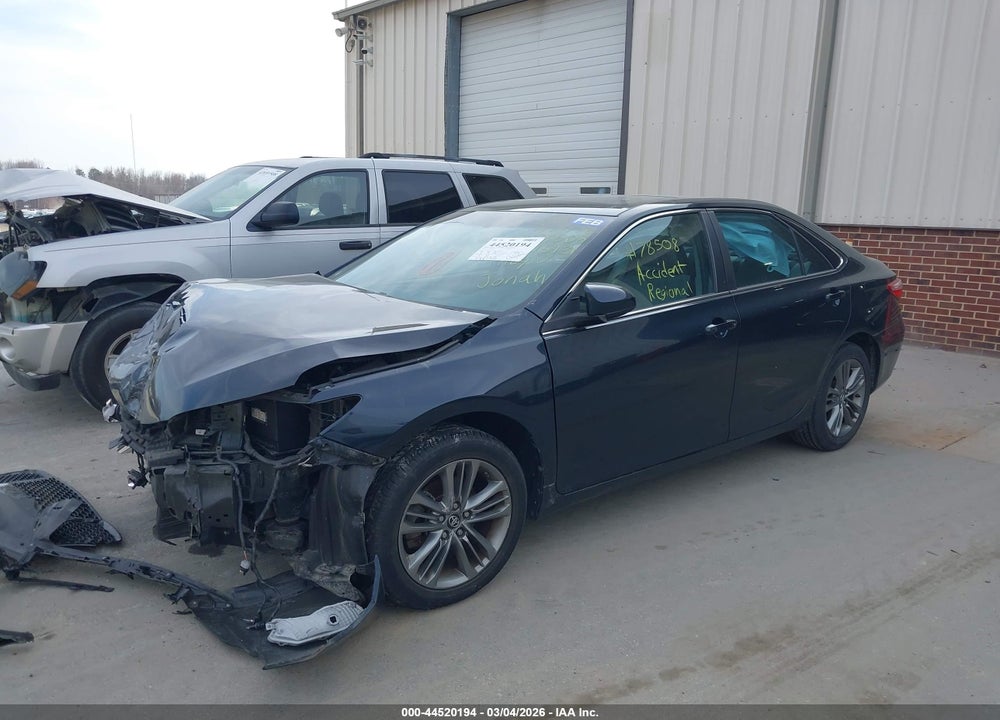 2016 TOYOTA CAMRY SE VIN: 4T1BF1FK6GU255921