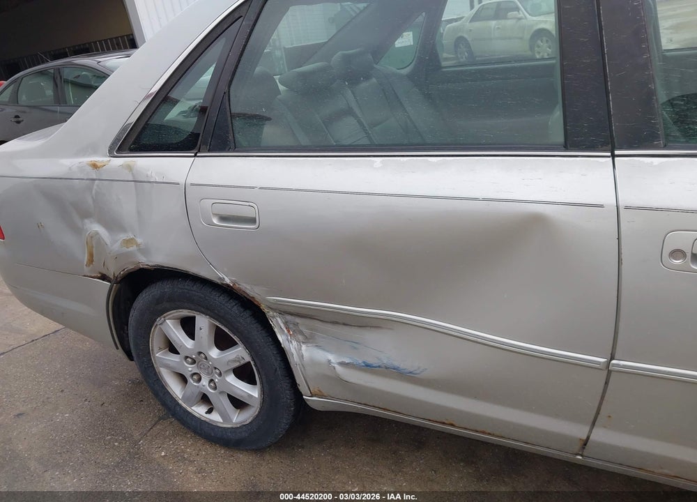 2004 TOYOTA AVALON XL VIN: 4T1BF28B94U350553