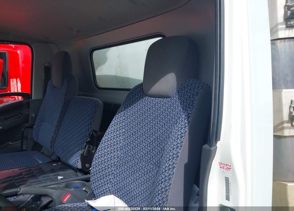 2024 ISUZU NPR HD VIN: 54DC4W1D7RS206922