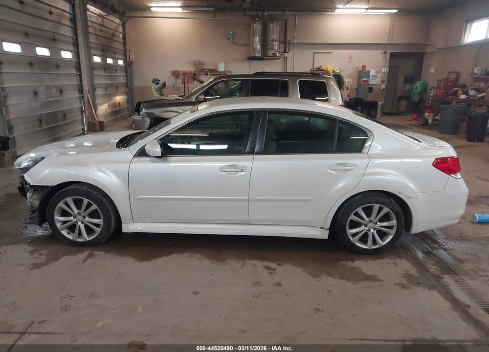 2013 SUBARU LEGACY 2.5I PREMIUM VIN: 4S3BMBC66D3022632