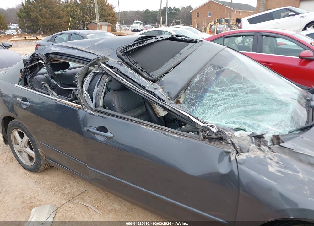 2003 HONDA ACCORD 2.4 EX VIN: 1HGCM56683A086524