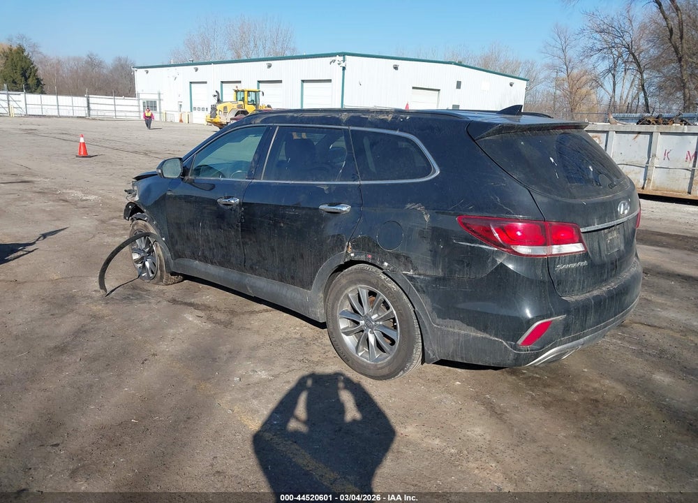 2018 HYUNDAI SANTA FE SE VIN: KM8SN4HF2JU258889