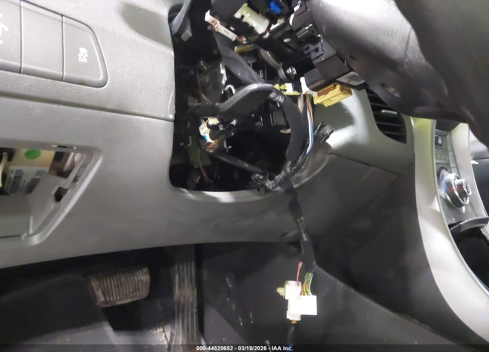 2013 HYUNDAI ELANTRA GLS VIN: 5NPDH4AE3DH379158