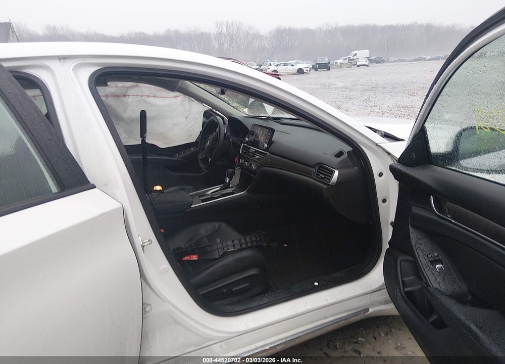 2018 HONDA ACCORD TOURING VIN: 1HGCV1F9XJA140354