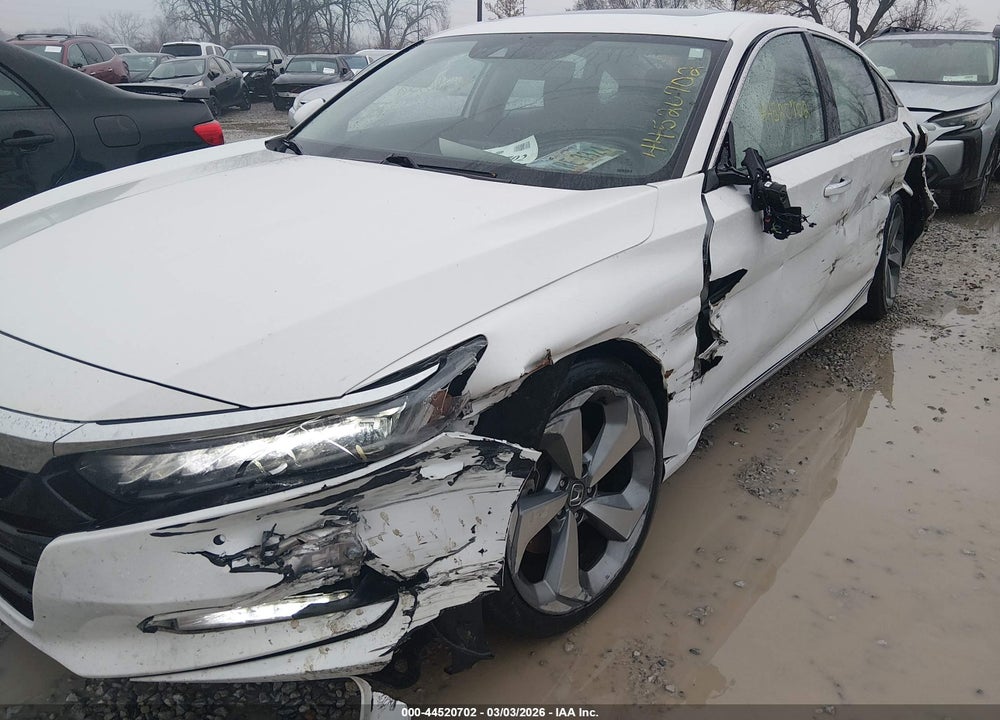 2018 HONDA ACCORD TOURING VIN: 1HGCV1F9XJA140354