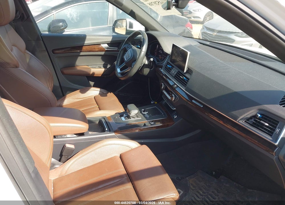 2018 AUDI Q5 2.0T PREMIUM/2.0T TECH PREMIUM VIN: WA1BNAFY7J2236304