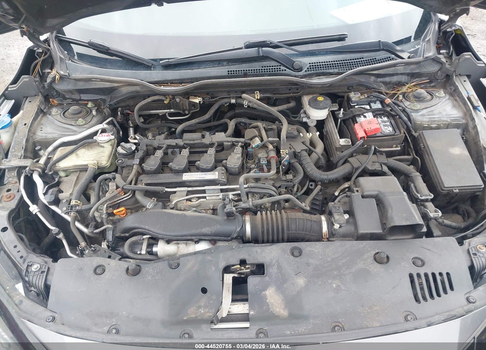 2018 HONDA CIVIC EX VIN: SHHFK7H5XJU403921