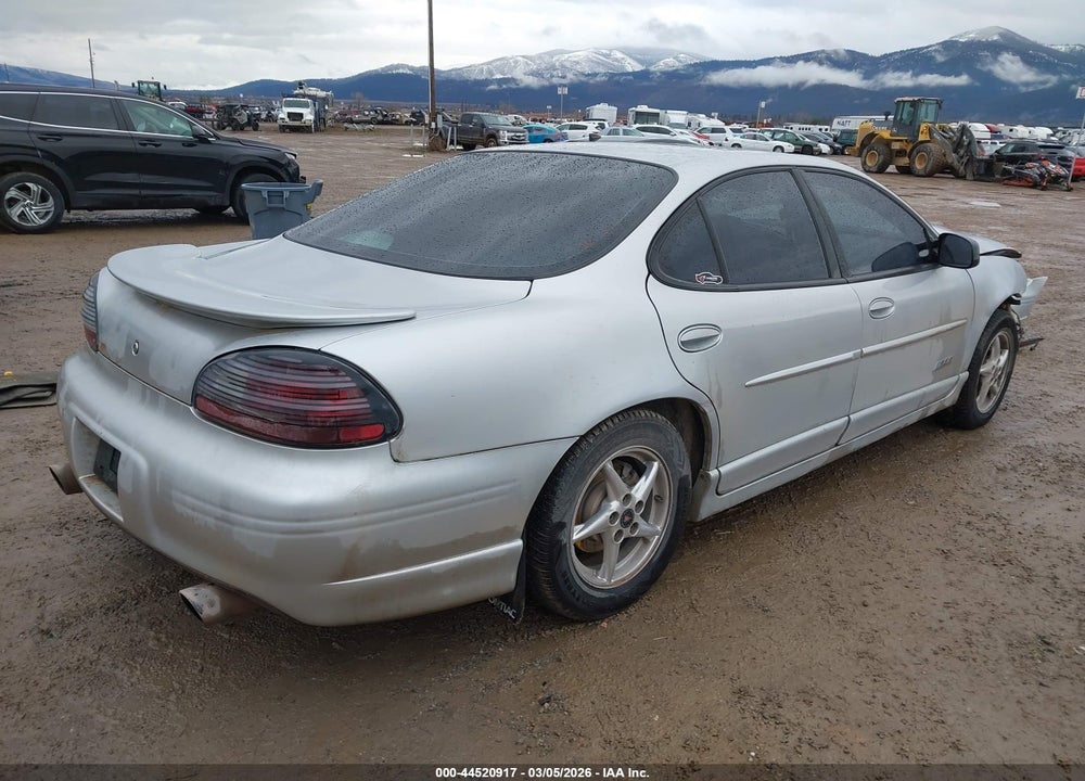 2003 PONTIAC GRAND PRIX GTP VIN: 1G2WR52183F105717