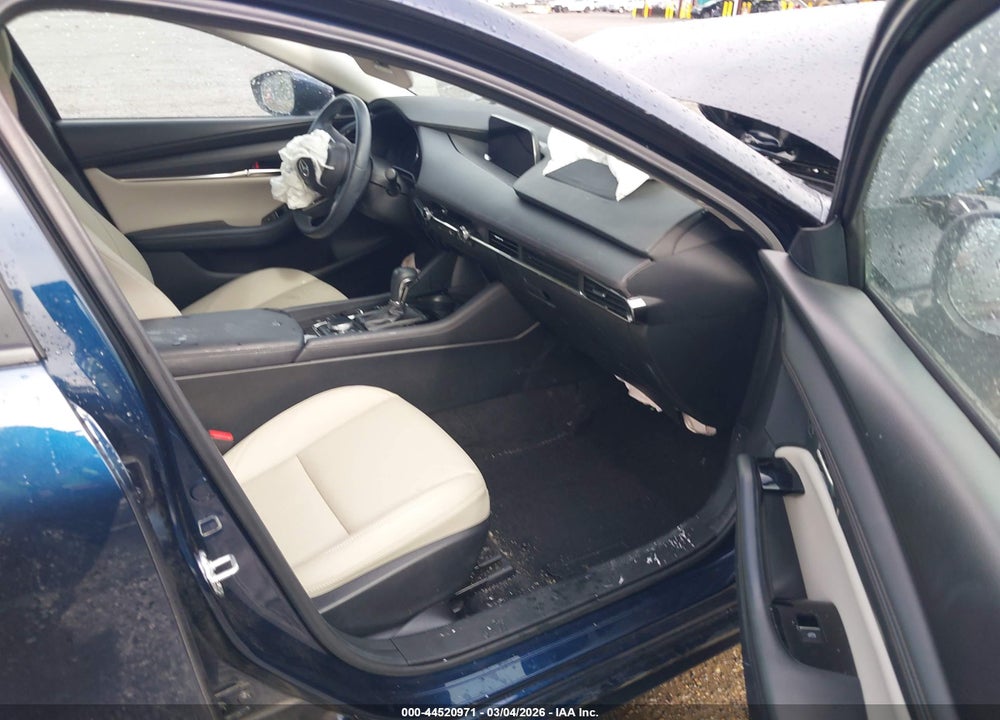 2024 MAZDA 3 2.5 S PREFERRED VIN: 3MZBPACM5RM423852