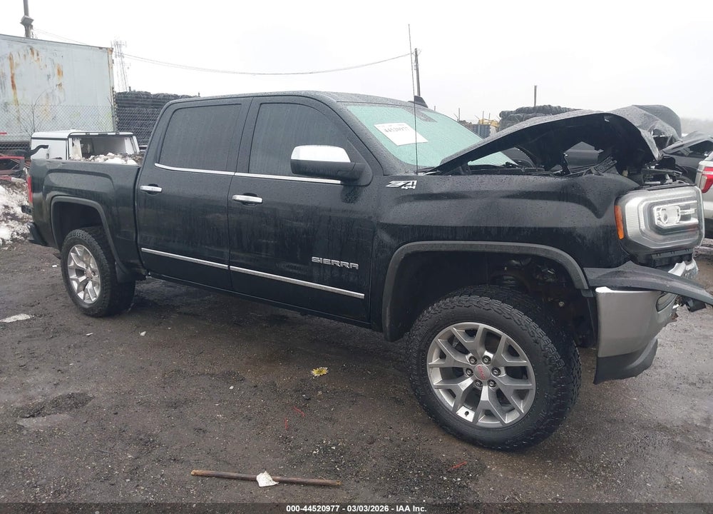 2018 GMC SIERRA 1500 SLT VIN: 3GTU2NEC9JG327635
