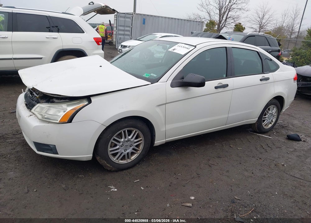 2010 FORD FOCUS SE VIN: 1FAHP3FN7AW222171