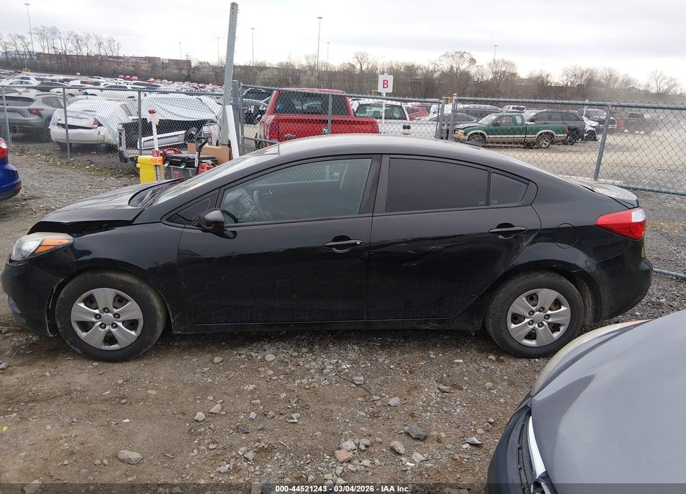 2016 KIA FORTE LX VIN: KNAFK4A69G5617101