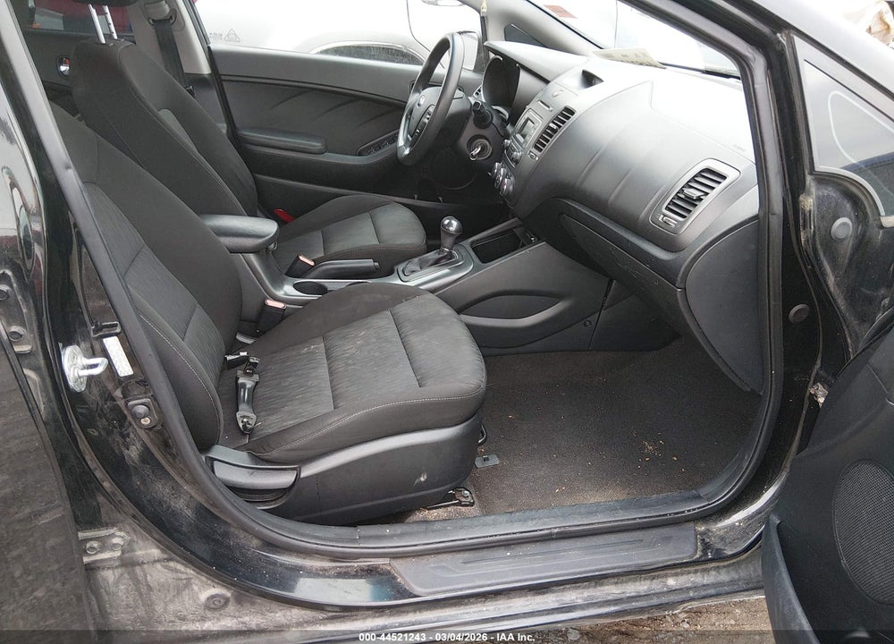 2016 KIA FORTE LX VIN: KNAFK4A69G5617101