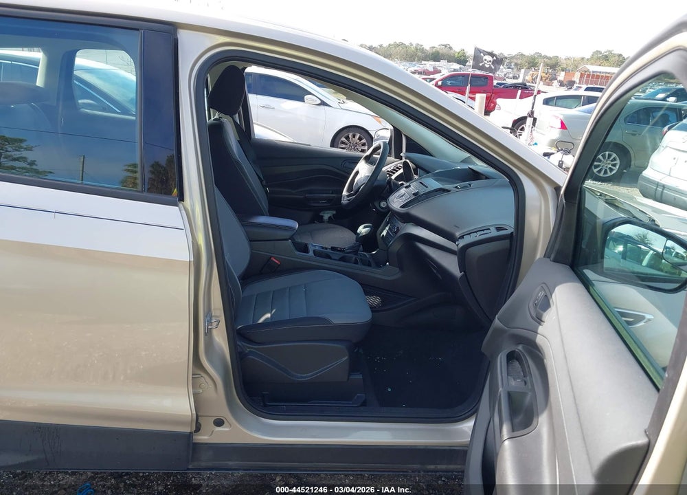 2017 FORD ESCAPE S VIN: 1FMCU0F7XHUC07484