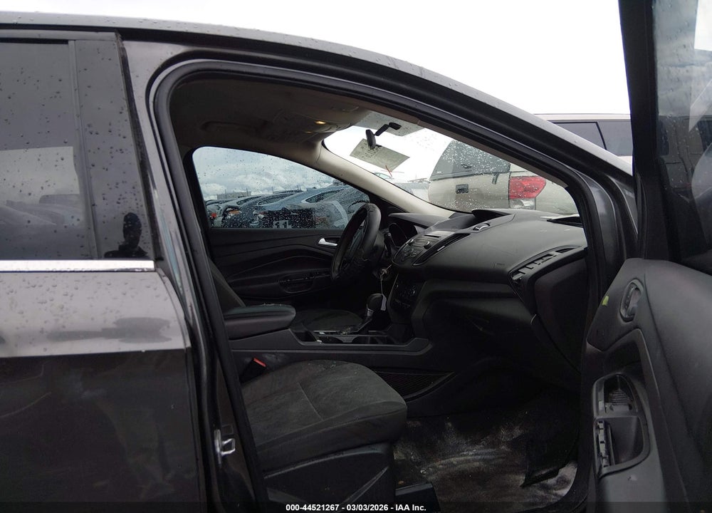 2017 FORD ESCAPE SE VIN: 1FMCU9GD3HUC04211