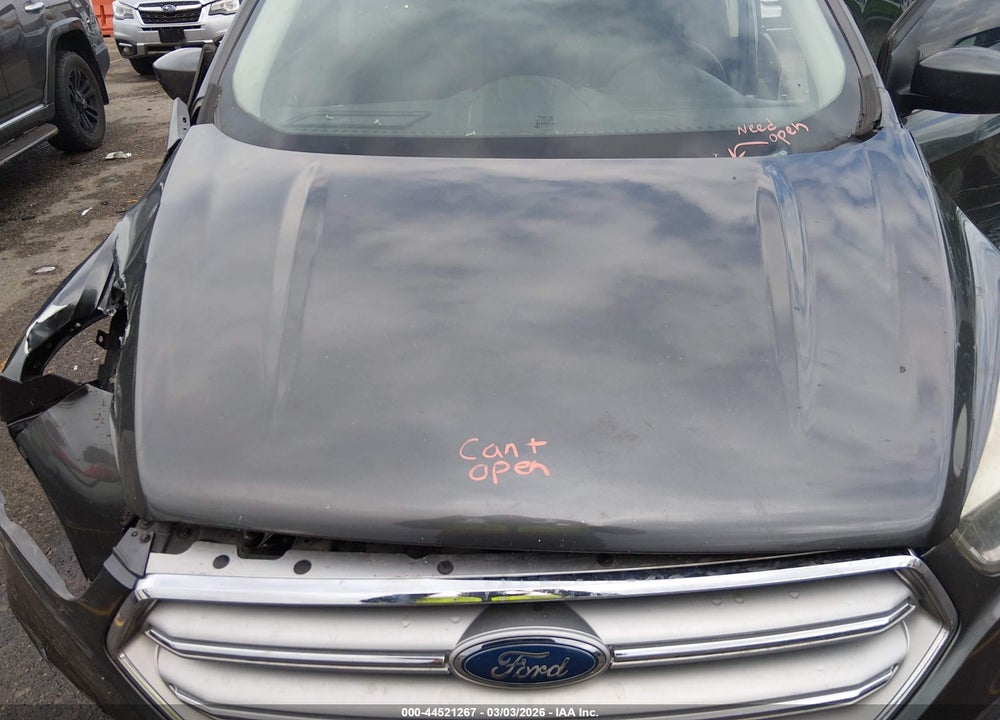 2017 FORD ESCAPE SE VIN: 1FMCU9GD3HUC04211