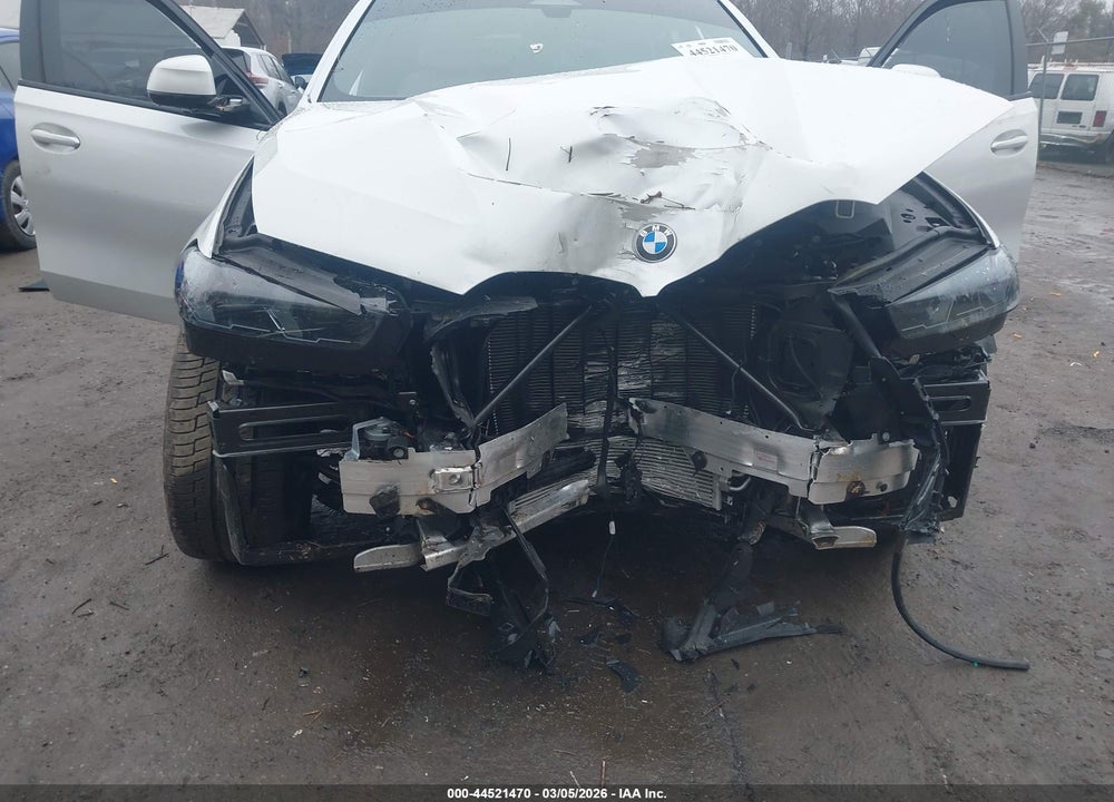 2025 BMW X6 XDRIVE40I VIN: 5UX33EX08S9006214