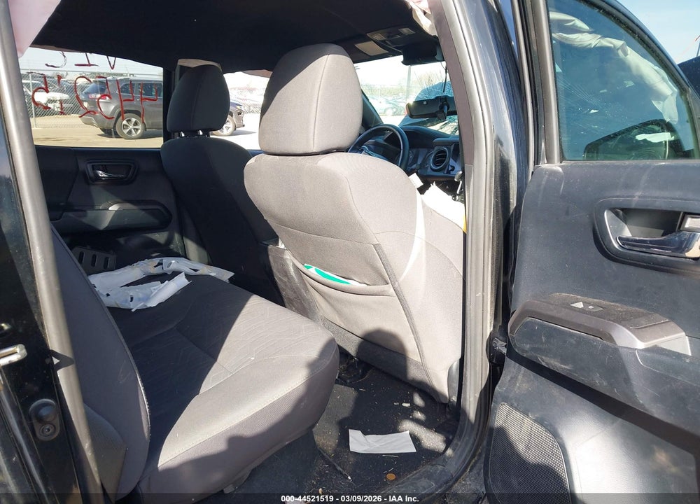 2016 TOYOTA TACOMA VIN: 3TMCZ5AN9GM005828