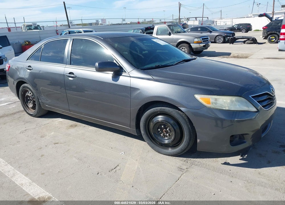 2011 TOYOTA CAMRY LE VIN: 4T1BF3EK0BU705892