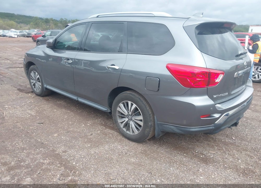 2020 NISSAN PATHFINDER SV 2WD VIN: 5N1DR2BN7LC618118