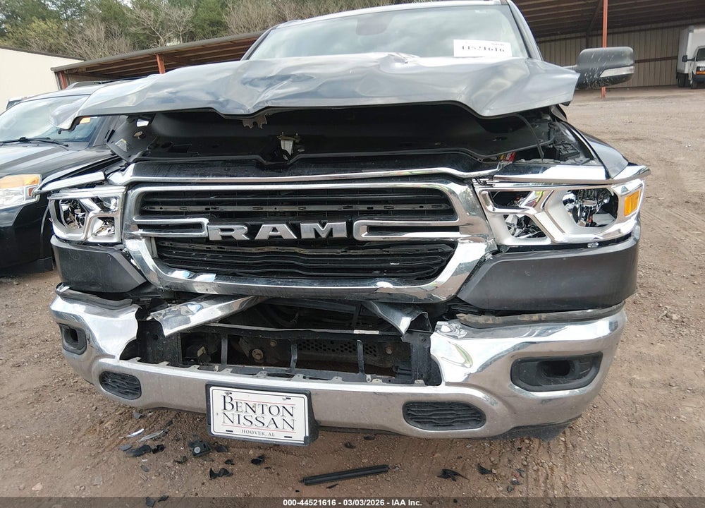 2019 RAM 1500 BIG HORN/LONE STAR  4X4 5'7 BOX VIN: 1C6SRFFT5KN851159