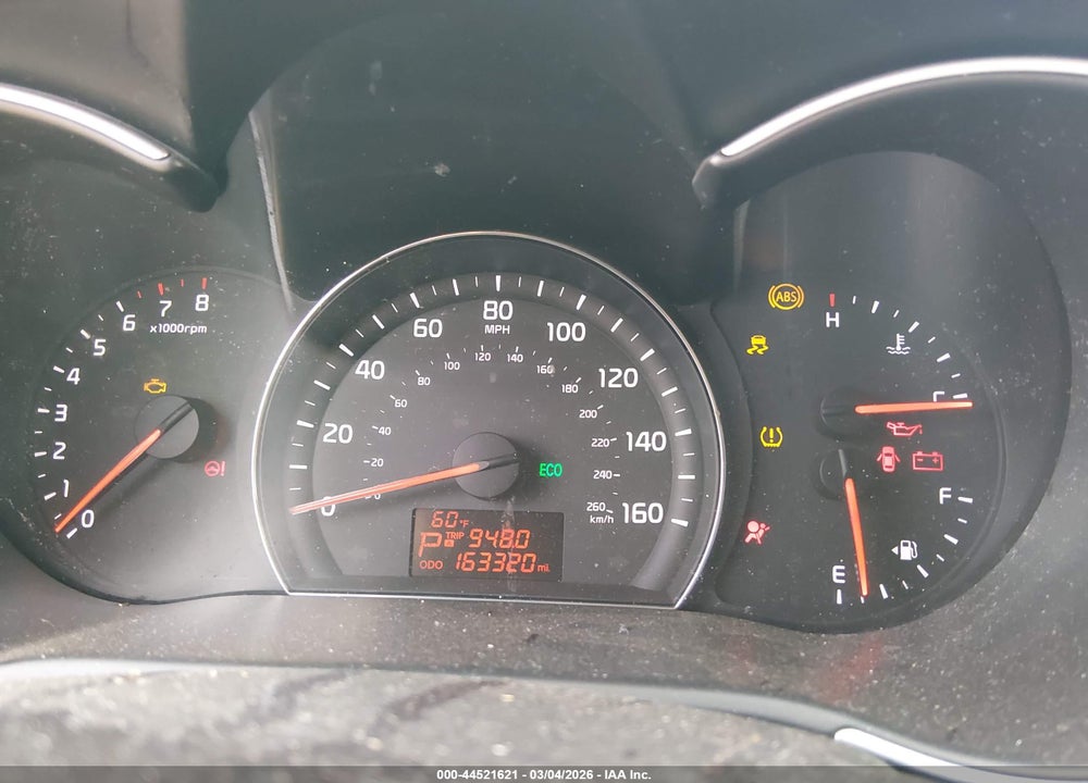 2015 KIA SORENTO LX VIN: 5XYKT4A66FG601619