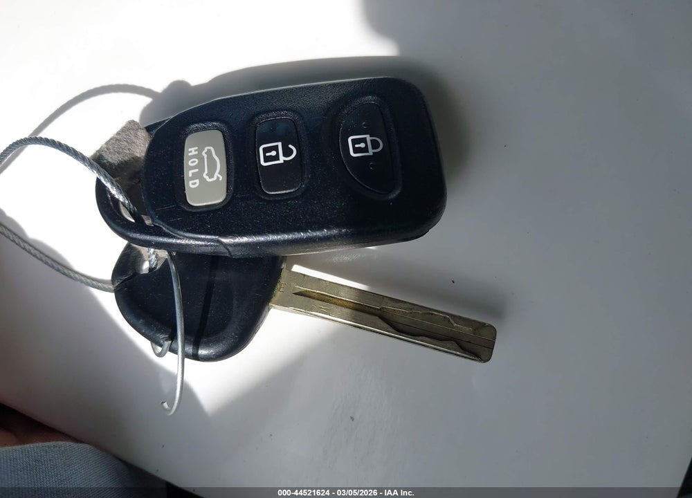 2011 HYUNDAI SONATA GLS VIN: 5NPEB4AC7BH162777