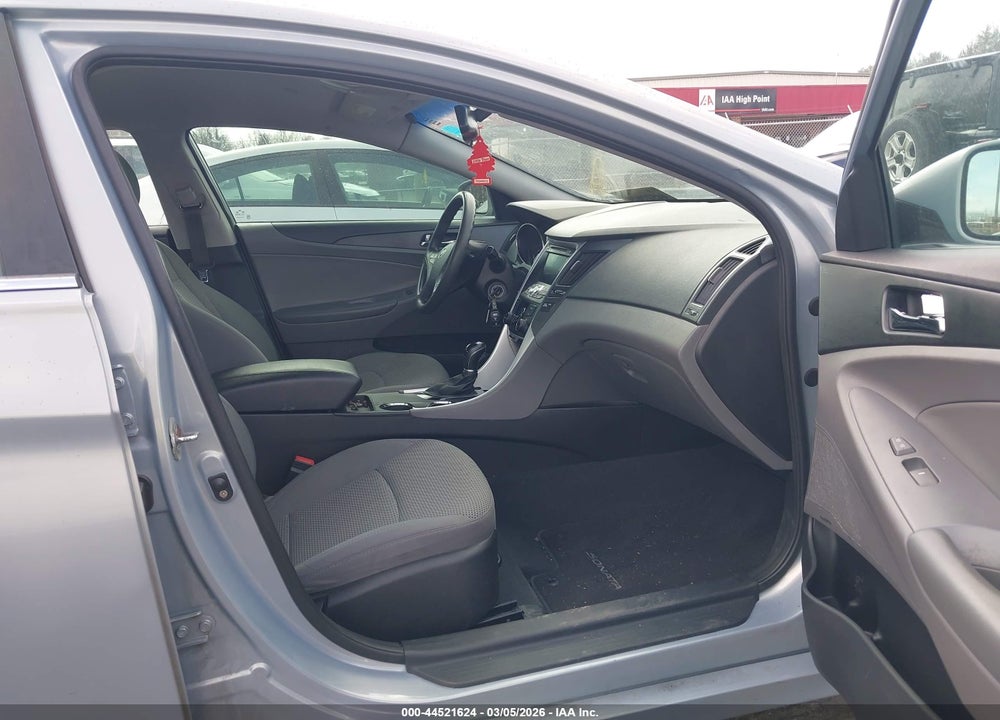 2011 HYUNDAI SONATA GLS VIN: 5NPEB4AC7BH162777