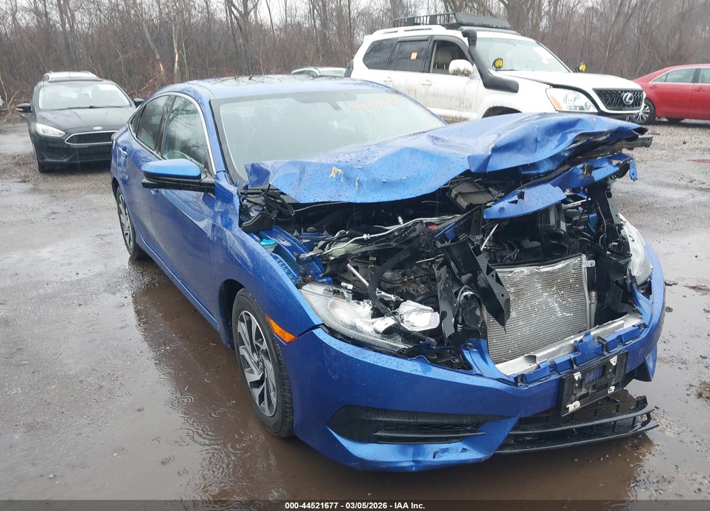 2018 HONDA CIVIC EX VIN: 19XFC2F76JE020277