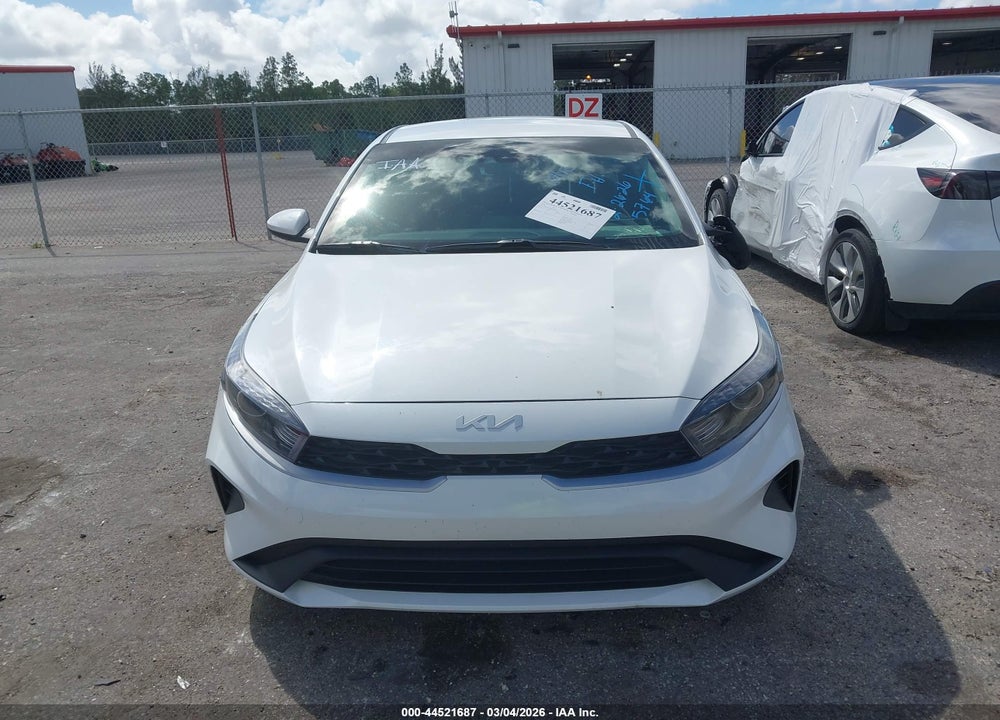 2024 KIA FORTE LXS VIN: 3KPF24ADXRE728930