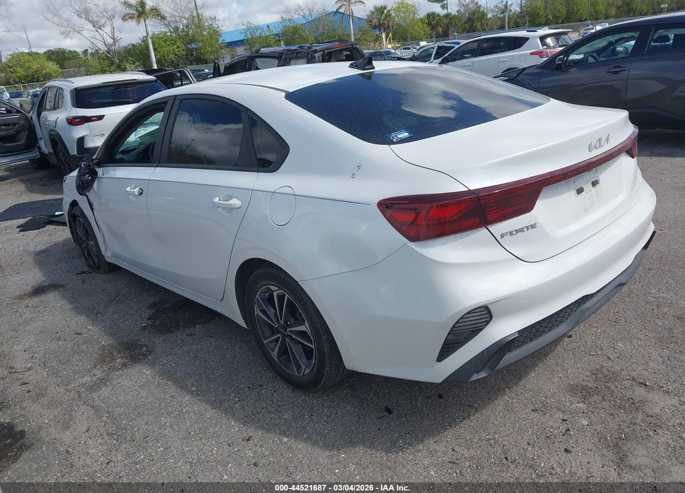 2024 KIA FORTE LXS VIN: 3KPF24ADXRE728930