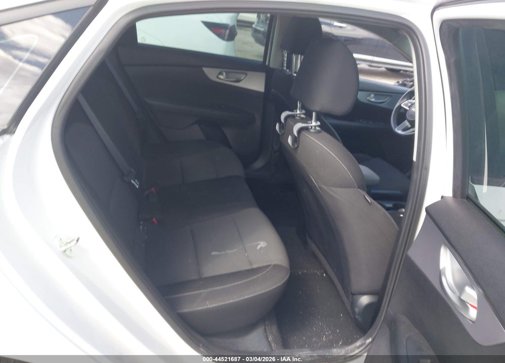 2024 KIA FORTE LXS VIN: 3KPF24ADXRE728930