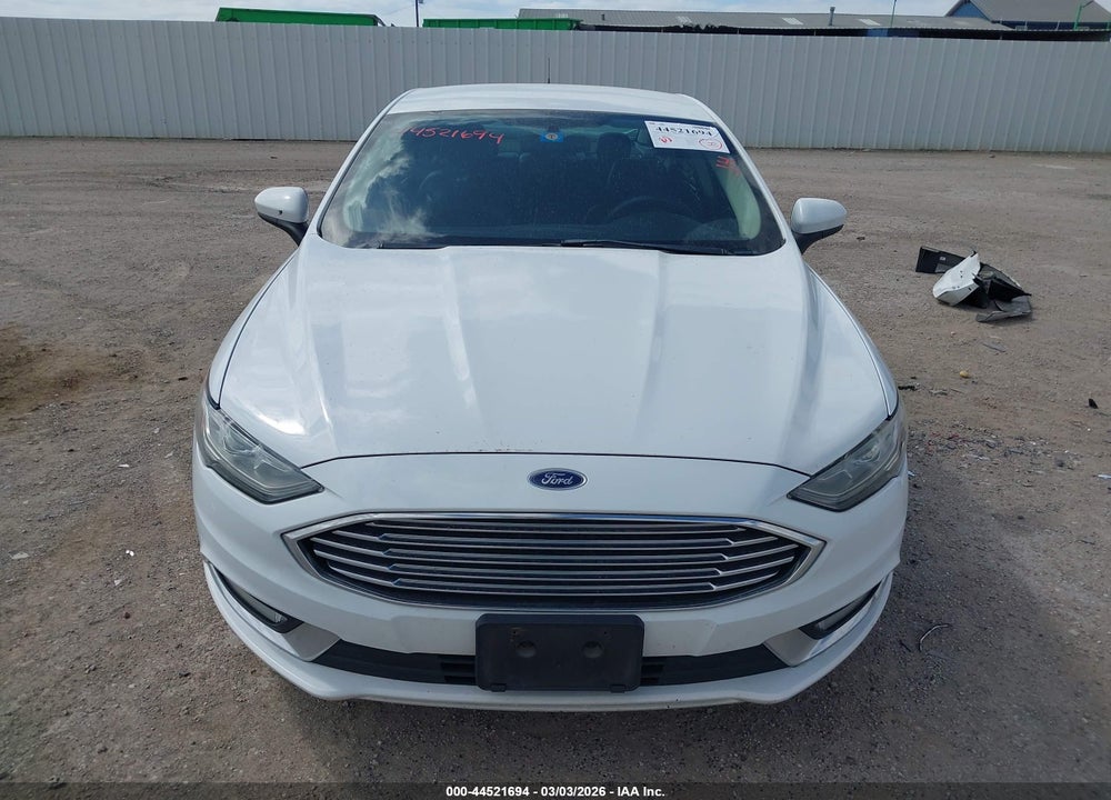 2018 FORD FUSION SE VIN: 3FA6P0HD1JR252585