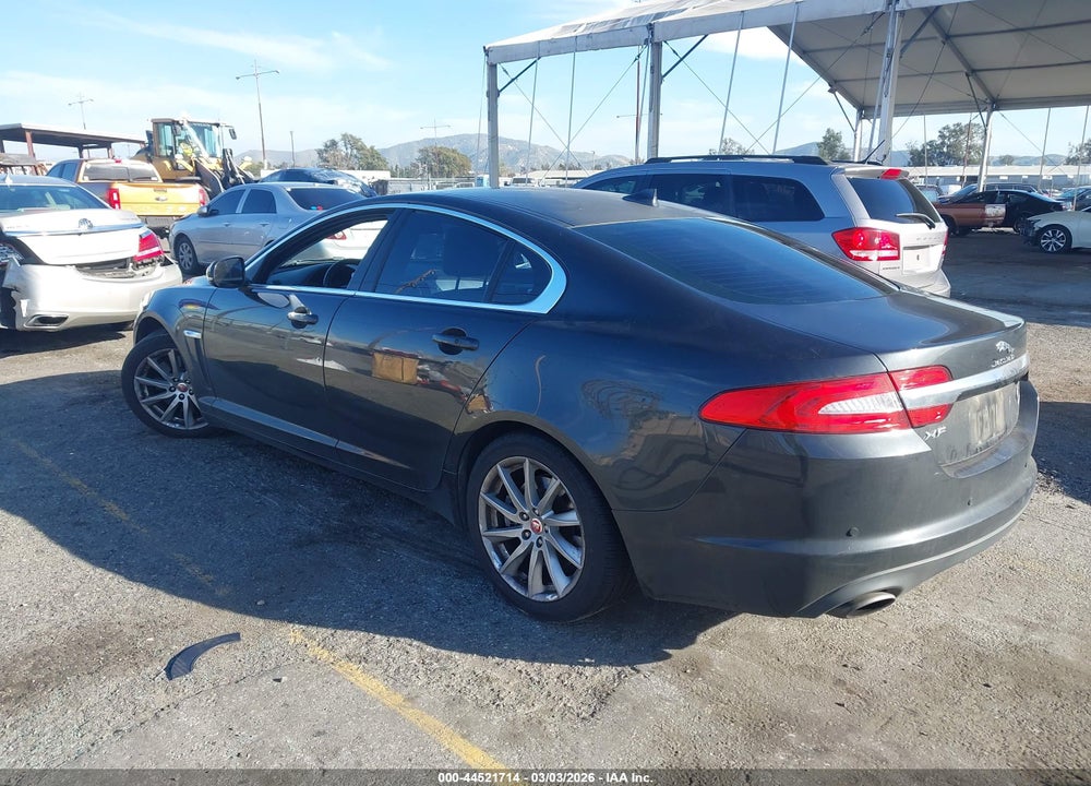 2014 JAGUAR XF I4 T VIN: SAJWA0ES7EPU16287