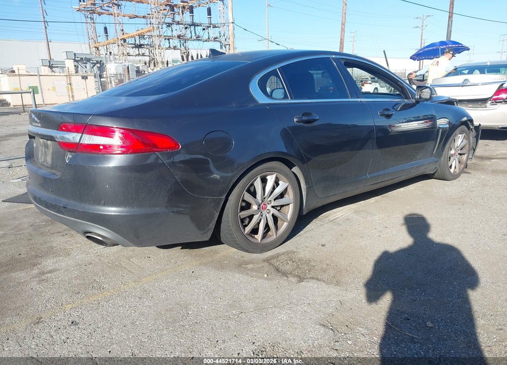 2014 JAGUAR XF I4 T VIN: SAJWA0ES7EPU16287