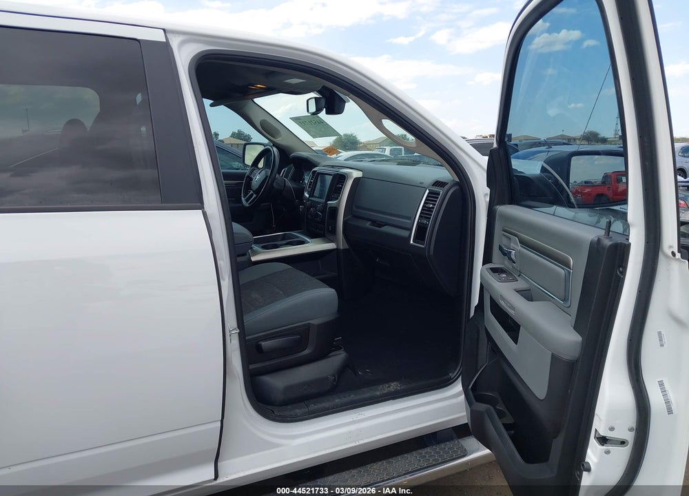 2020 RAM 1500 CLASSIC SLT  4X2 6'4 BOX VIN: 1C6RR6TT5LS135125