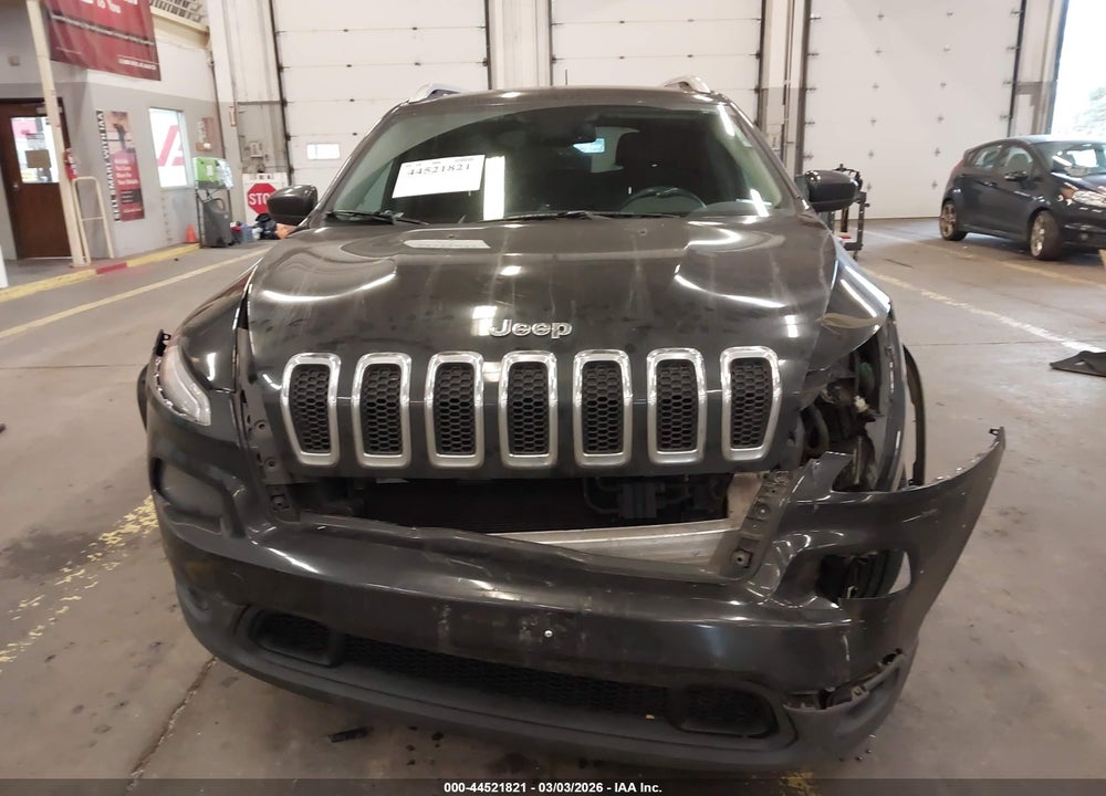 2015 JEEP CHEROKEE LATITUDE VIN: 1C4PJLCS8FW553527