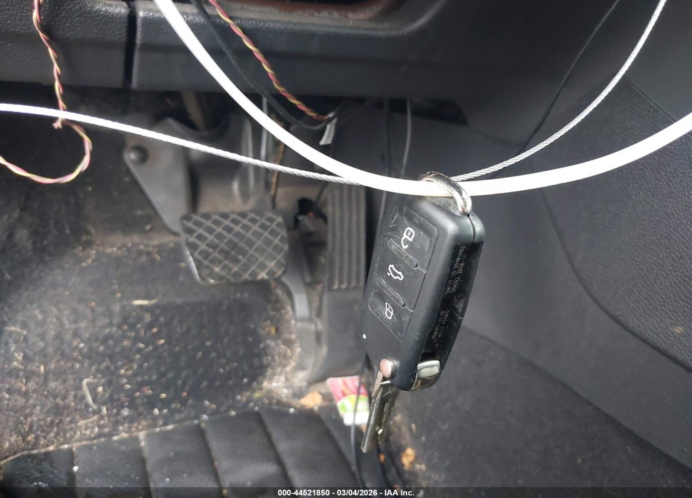 2012 VOLKSWAGEN GOLF 2.5L 4-DOOR VIN: WVWDB7AJ7CW193969