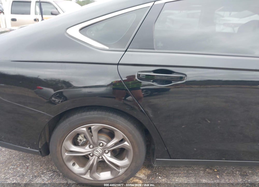 2024 HONDA ACCORD EX VIN: 1HGCY1F37RA043594