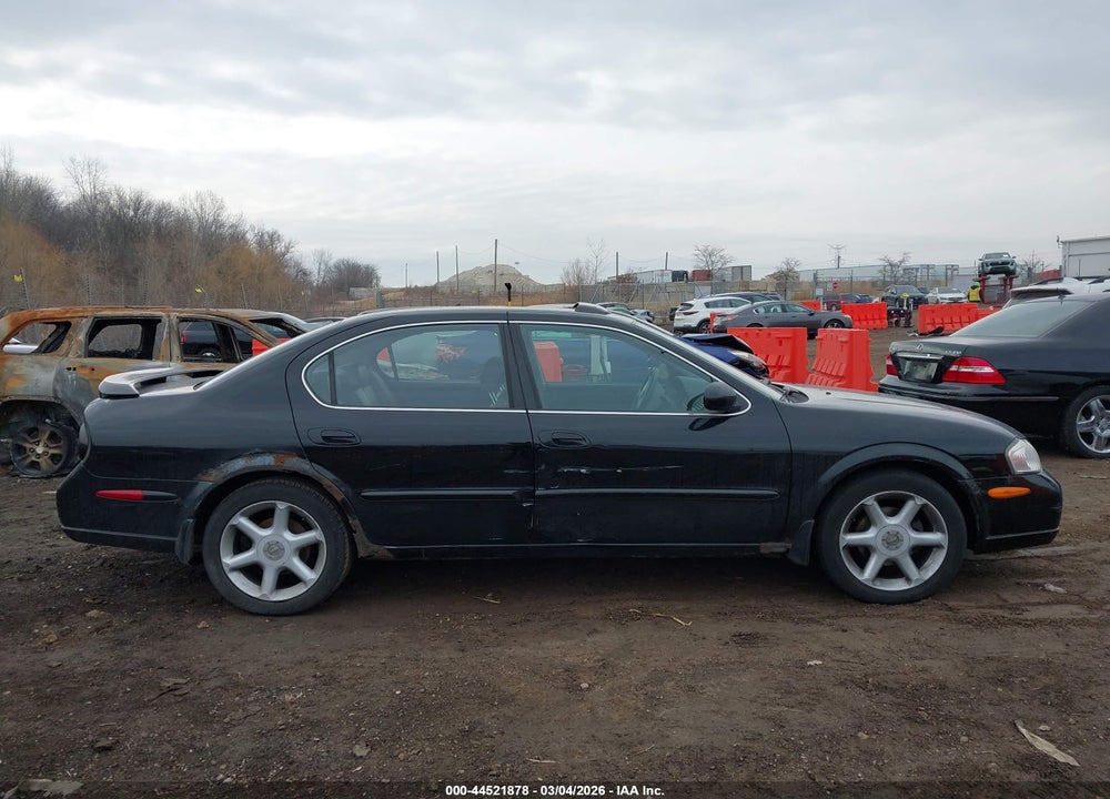 2001 NISSAN MAXIMA SE VIN: JN1CA31A01T306749