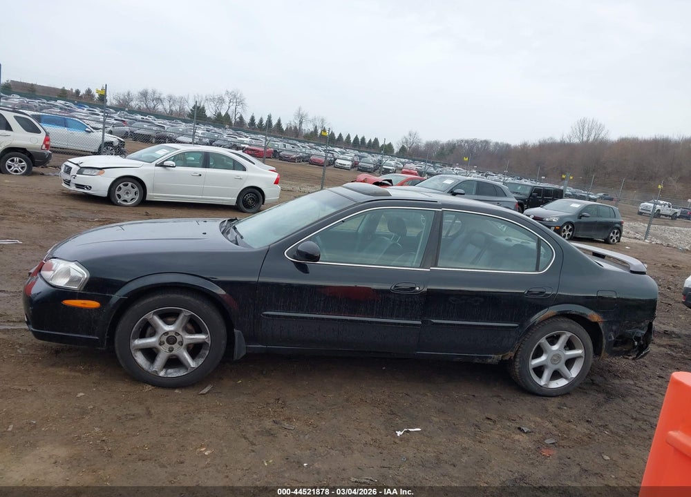 2001 NISSAN MAXIMA SE VIN: JN1CA31A01T306749